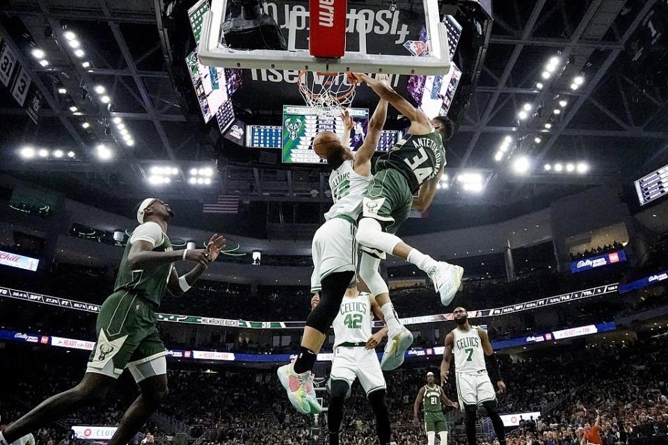 这下没疑问了！NBA谁效率高一目了然！詹姆斯排历史第四 库里落榜