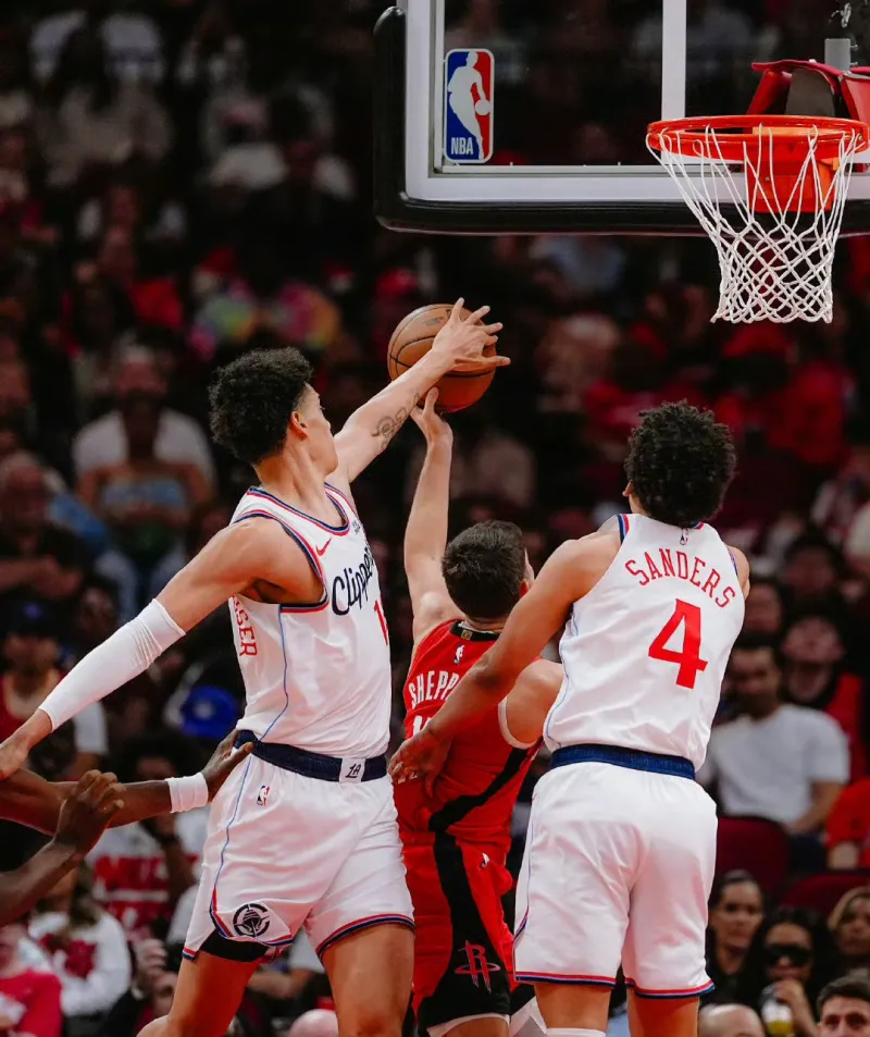 九游体育入口-尼德豪泽成快船中锋答案？快船收获“年轻版卡佩拉”