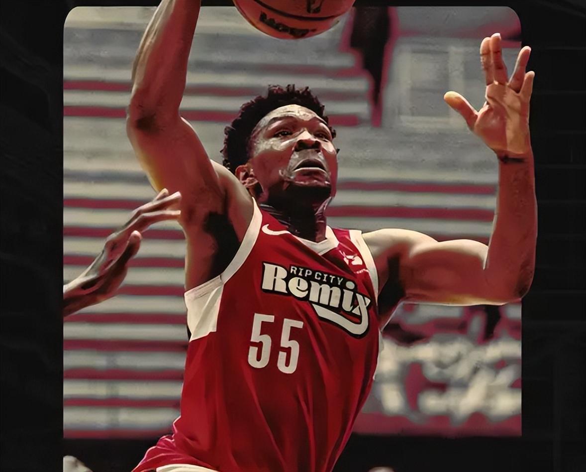 九游体育入口-三连败被打爆？不敌落选秀！杨瀚森到底怎么了？