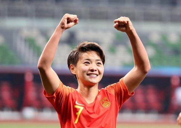 九游体育官网-王霜：还会考虑留洋 贾指导说男足没有女足扛练