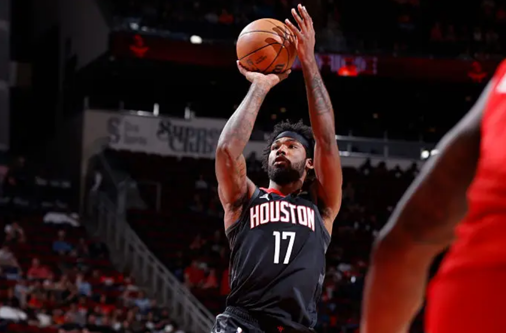 九游体育入口-出场时间大幅减少，火箭锋线新星正在逐渐失去了教练组的信任？