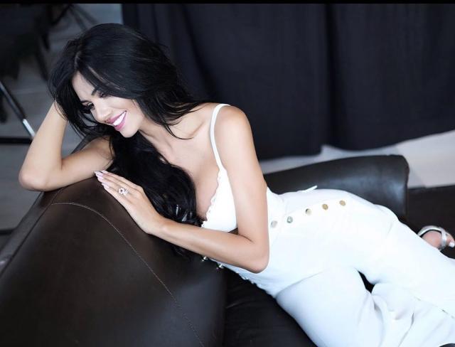 九游体育-【伯辣图】旅馆里的过客，谁不是外围？